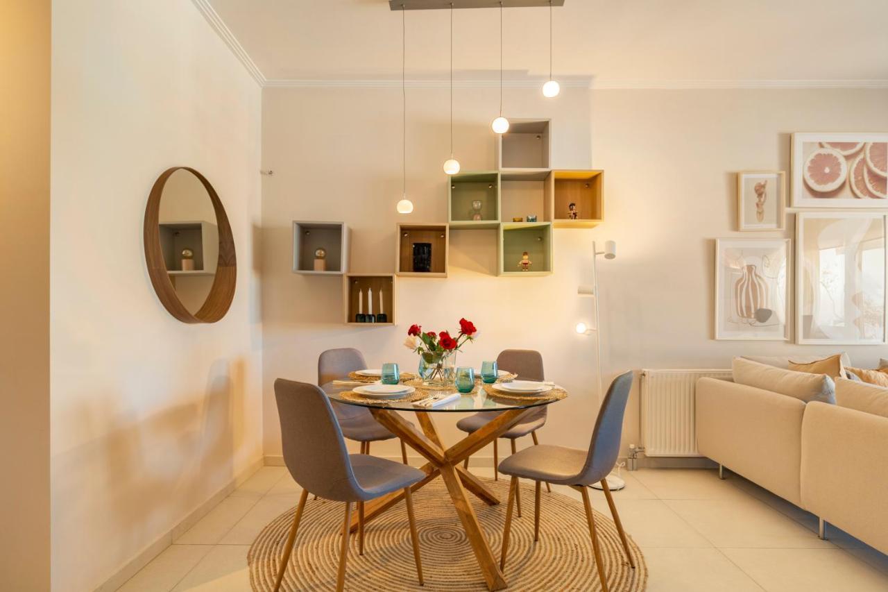 Something Different In Chalkida Apartment Kanithos Bagian luar foto