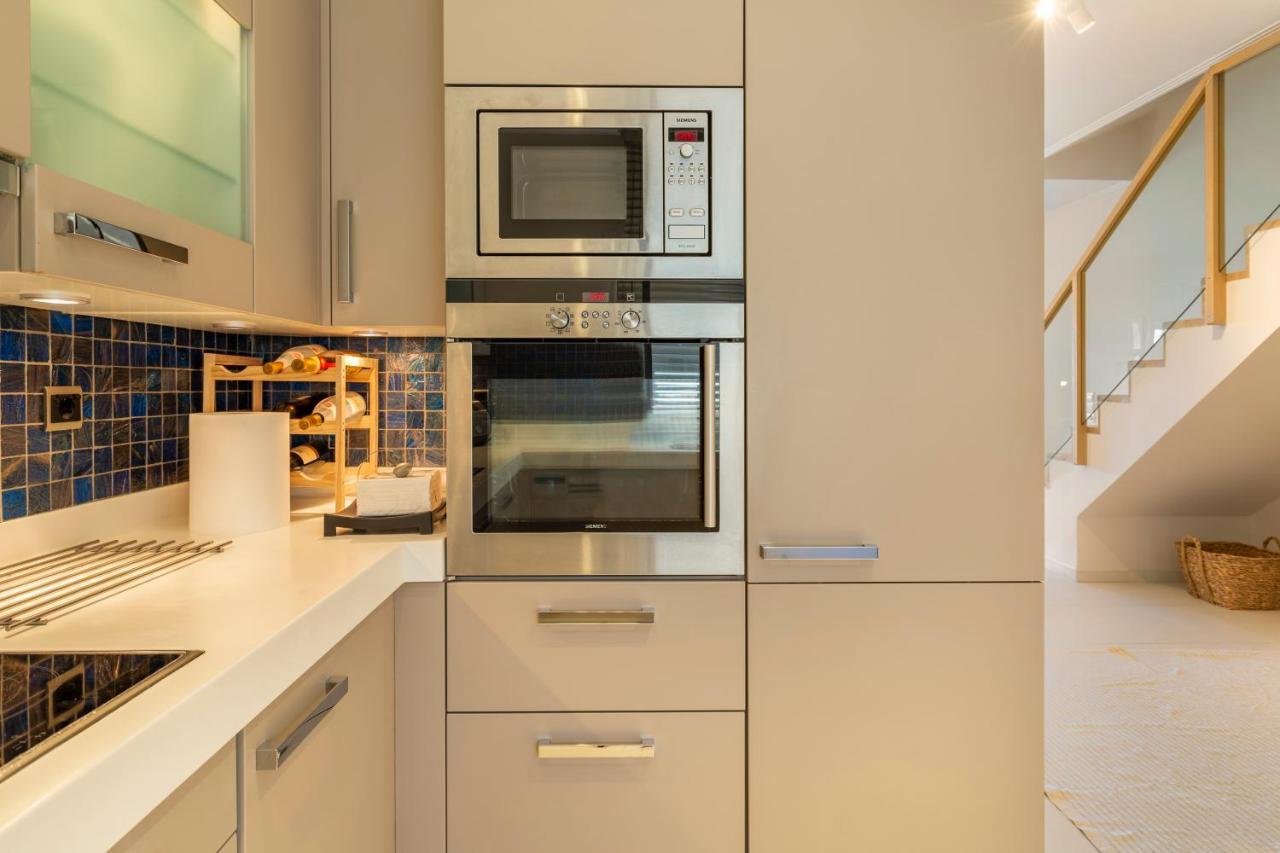 Something Different In Chalkida Apartment Kanithos Bagian luar foto