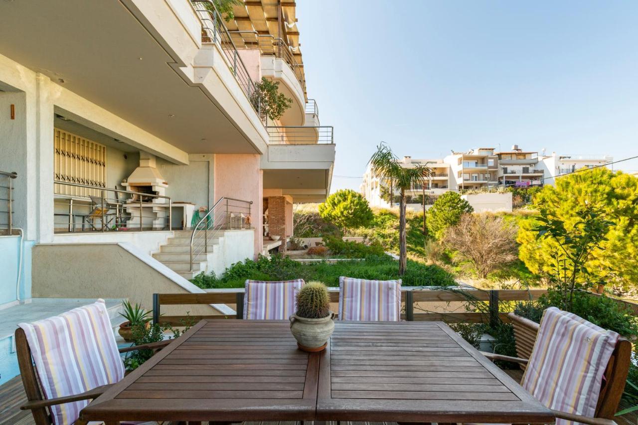 Something Different In Chalkida Apartment Kanithos Bagian luar foto