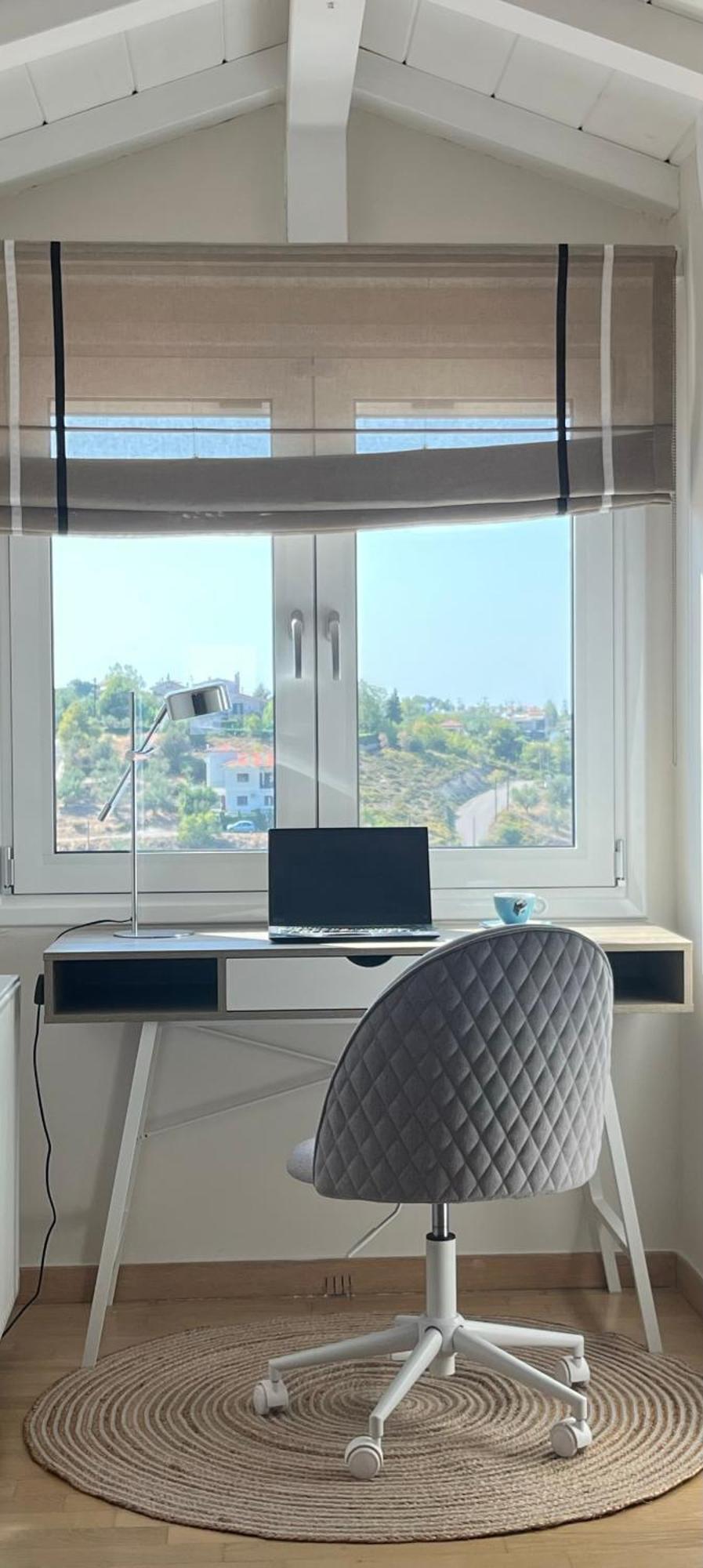 Something Different In Chalkida Apartment Kanithos Bagian luar foto